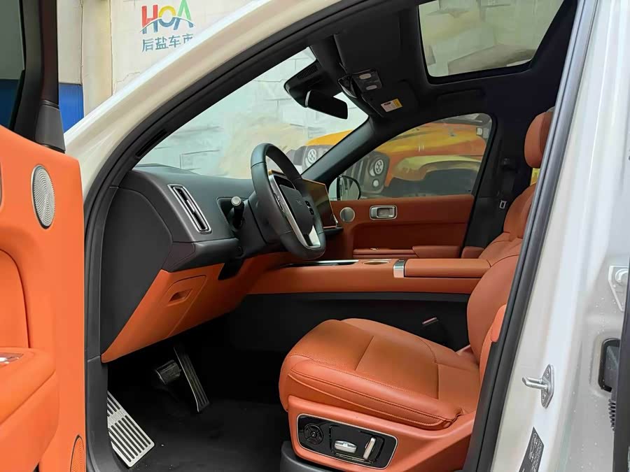 Li L7 2023 #8 Li L7 2023 car image #8