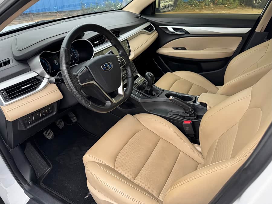 GEELY Emgrand 2019 car image #8