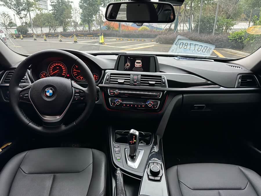 BMW 3 Series 2017 #8 BMW 3 Series 2017 car image #8