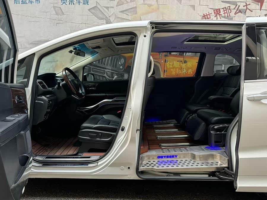 Honda ODYSSEY 2019 car image #8