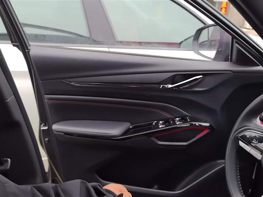 Changan X5 PLUS 2024 car image #8