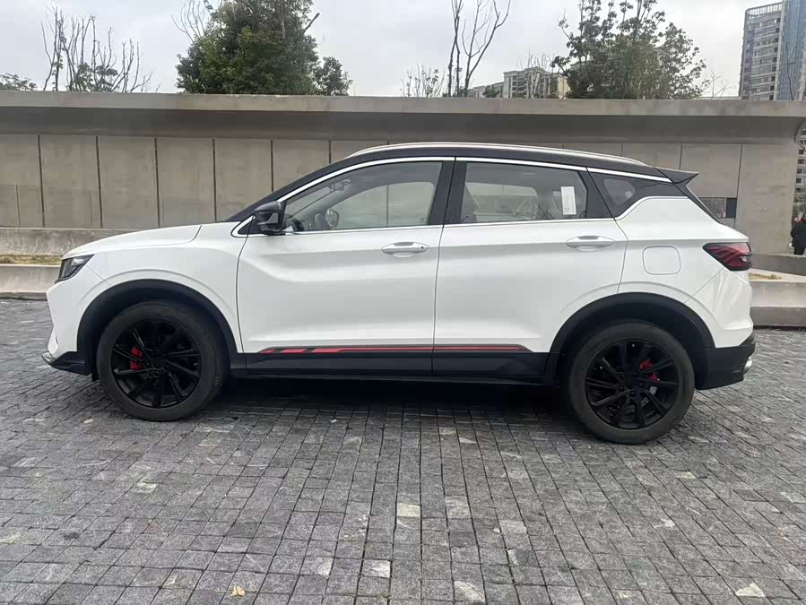 GEELY Coolray 2023 car image #8