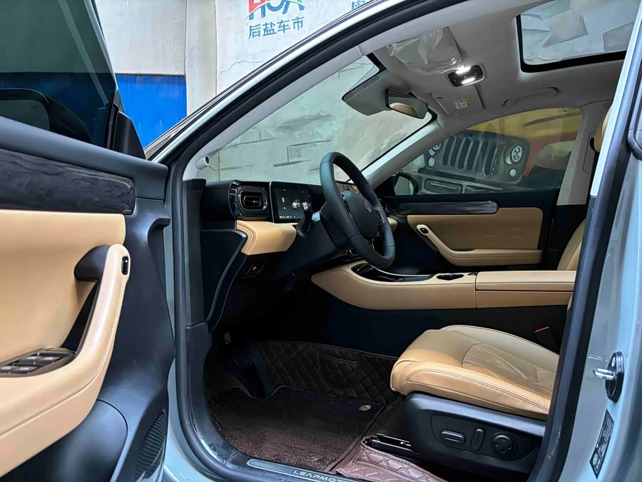 零跑汽车 零跑C11 2024 汽车图片 #8