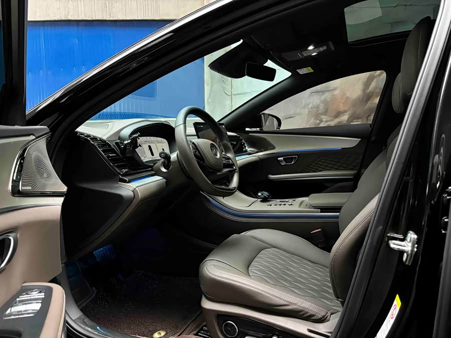 BYD Han 2024 #8 BYD Han 2024 car image #8