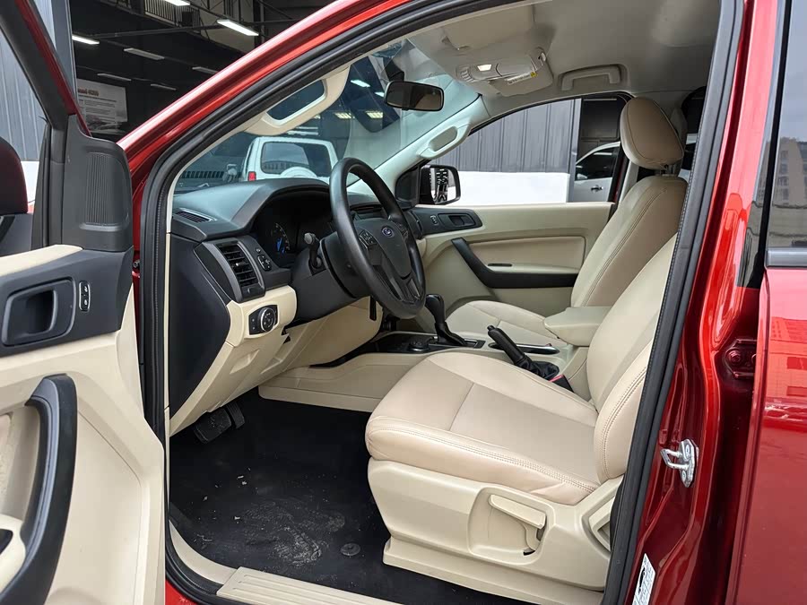 Ford Everest 2018 car image #8