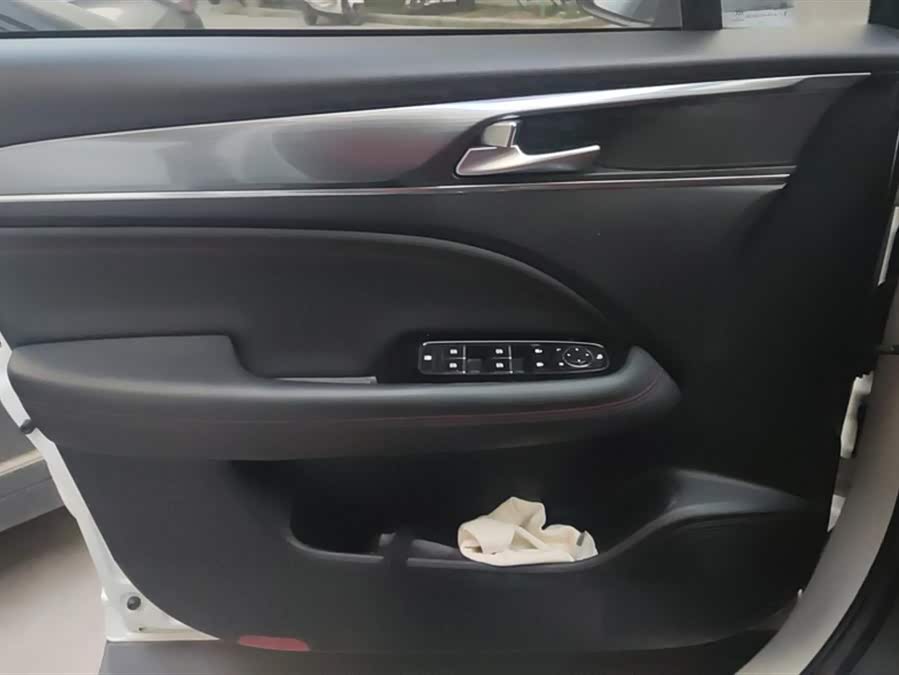 广汽传祺 传祺GS4 PLUS 2022 汽车图片 #8