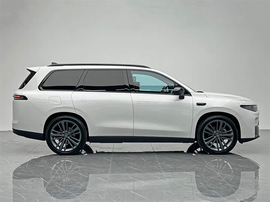 零跑汽车 零跑C16 2025 汽车图片 #8