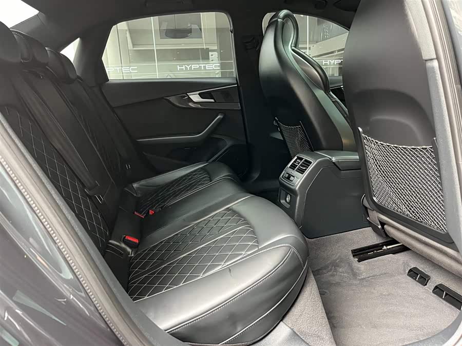 Audi S4 2019 immagine di auto #8