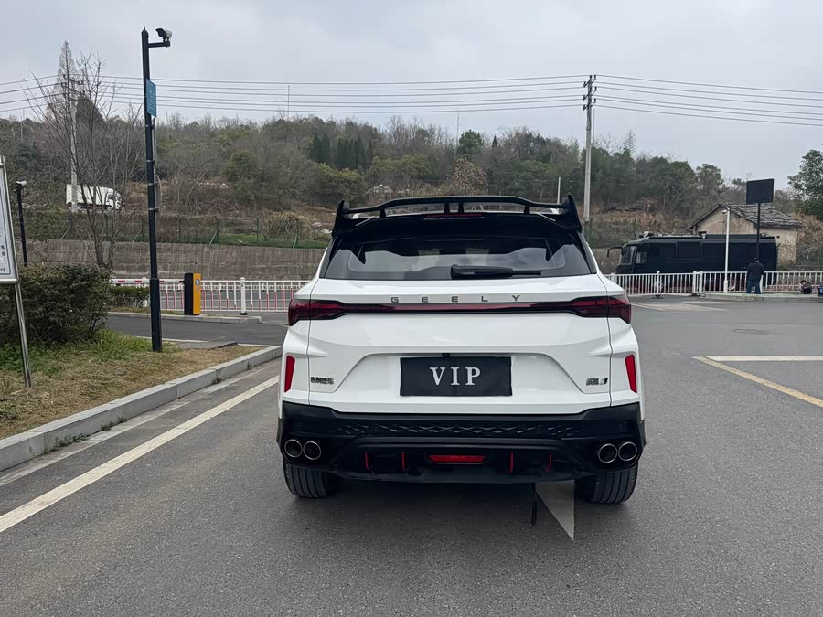 GEELY Coolray 2023 car image #8