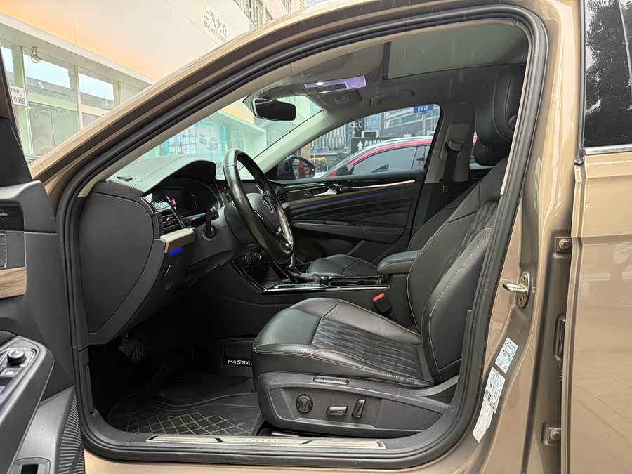 Volkswagen Passat 2018 car image #8