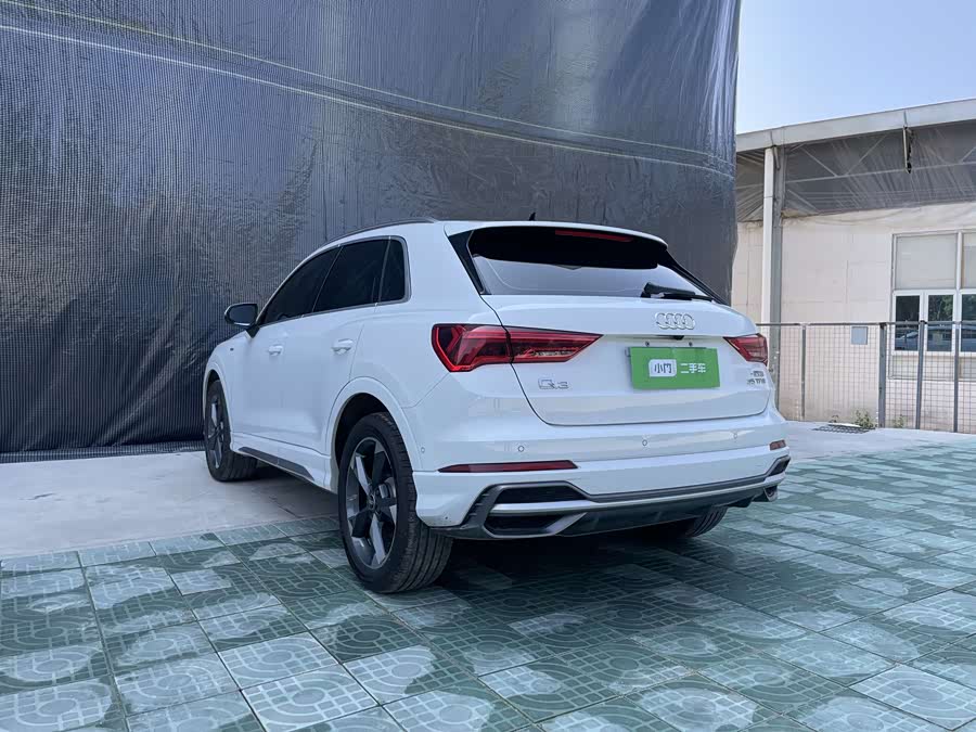 Audi Q3 2023 #8 Audi Q3 2023 car image #8