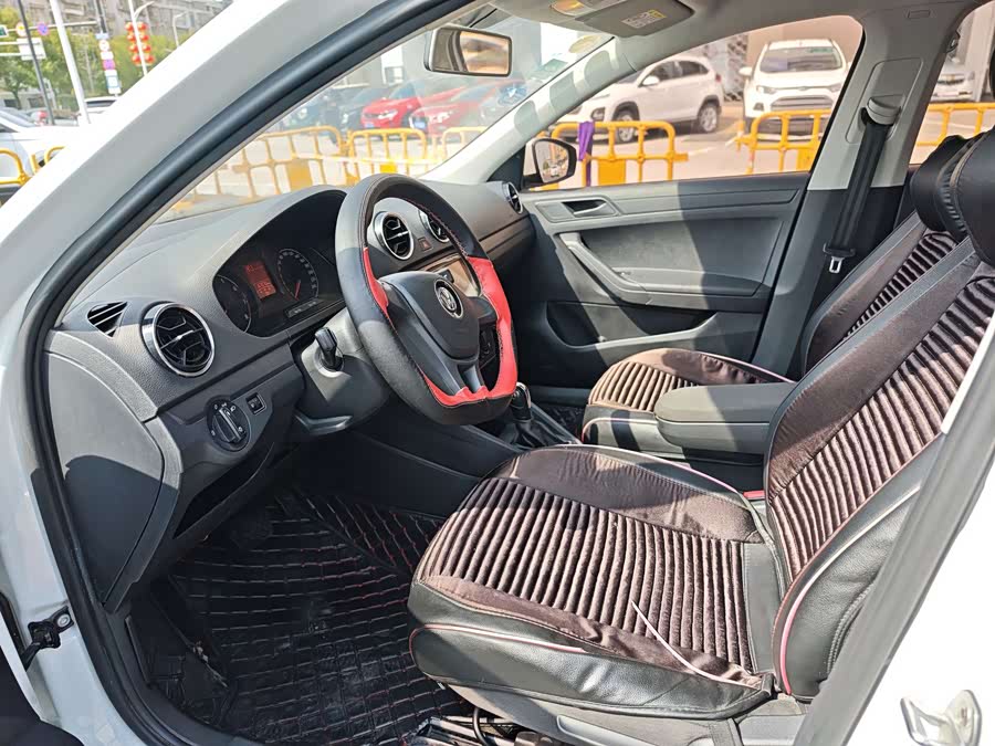 Jetta Jetta 2018 #8 Jetta Jetta 2018 immagine di auto #8
