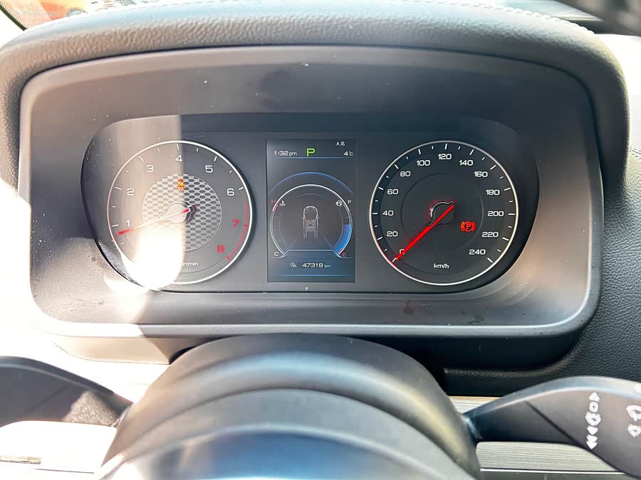 BYD Tang 2019 car image #8