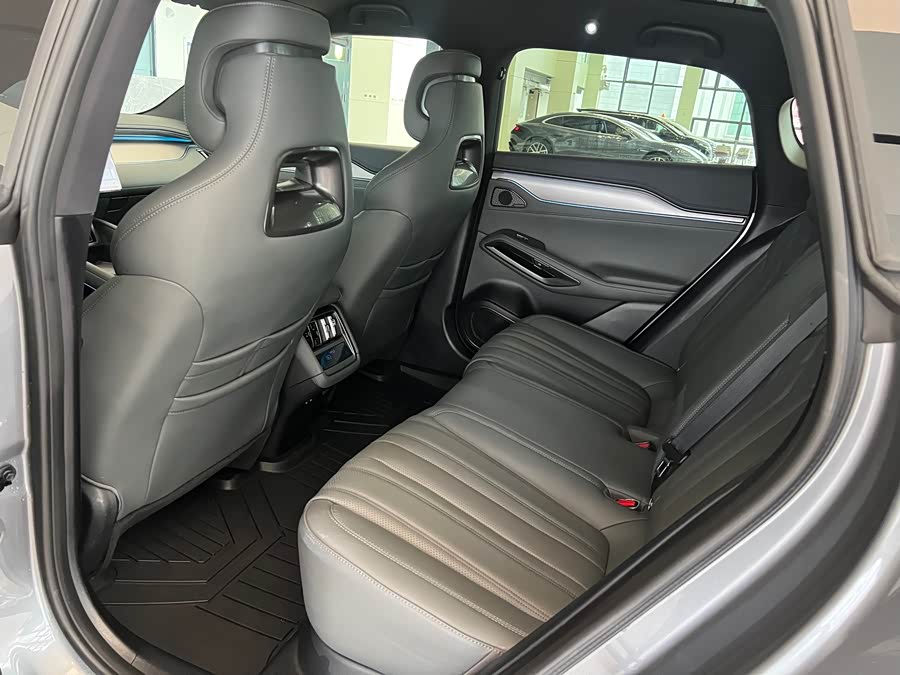 BYD SongL EV 2025 car image #8