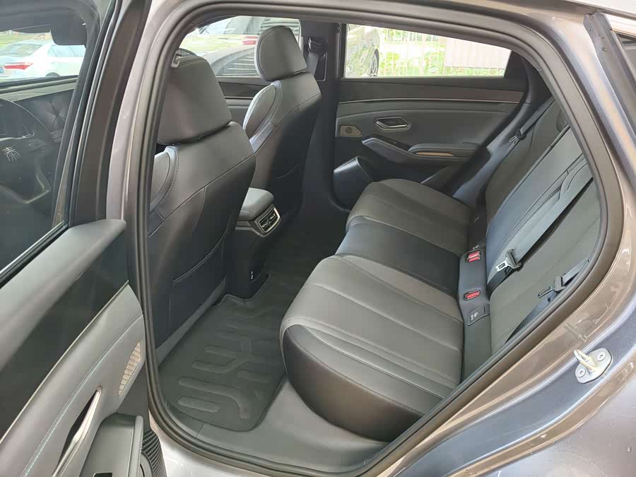BYD Qin L 2025 car image #8