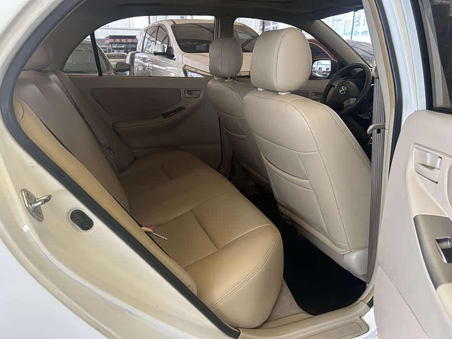 Toyota Corolla (Classic) 2015 car image #8