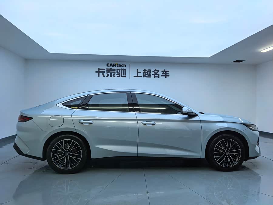 BYD Qin L 2024 car image #8