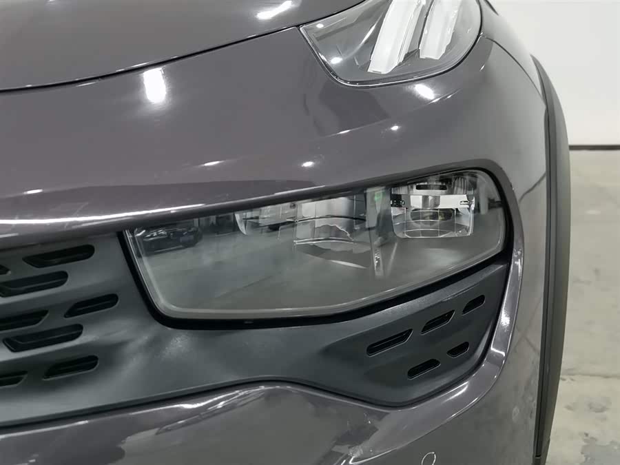 Lynk & Co 02 2021 car image #8