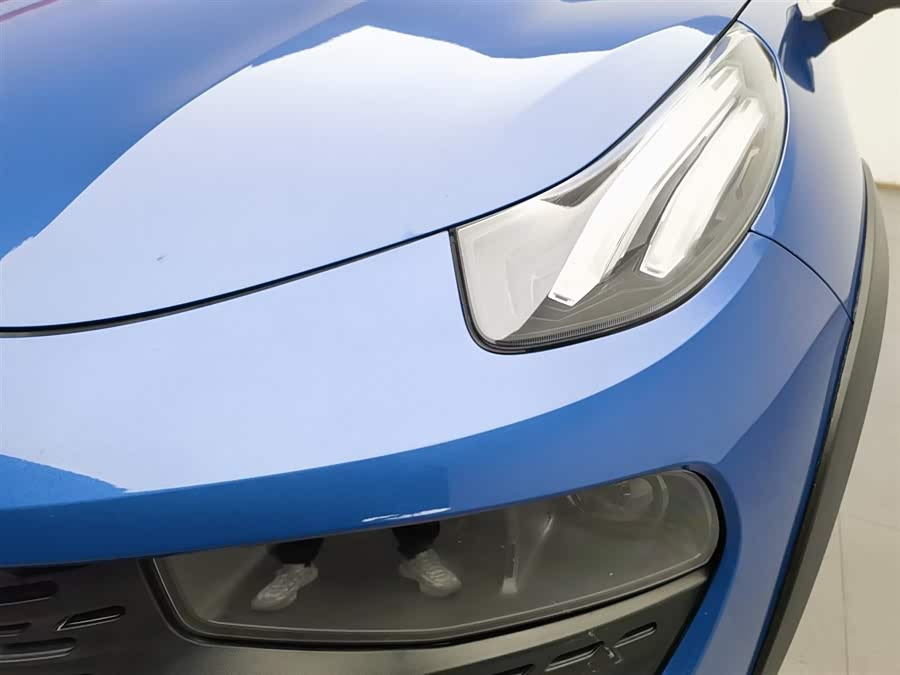 Lynk & Co 02 2018 car image #8