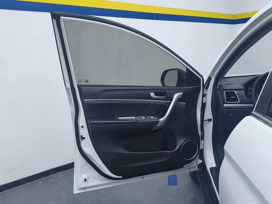 Haval M6 2020 car image #8