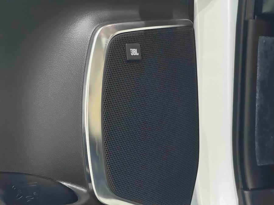 Toyota Alphard 2021 immagine di auto #8