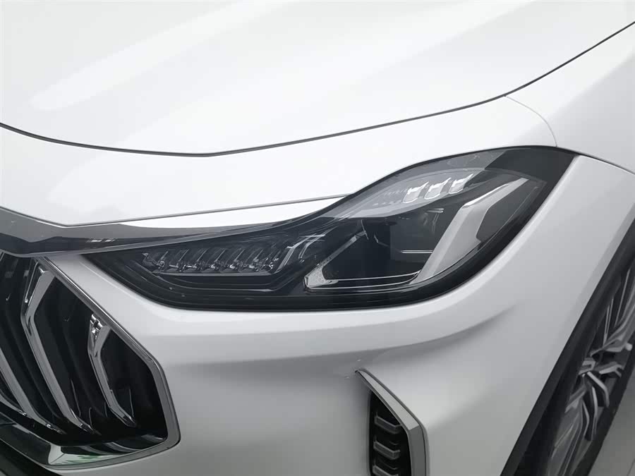 Jetour X70 PLUS 2023 car image #8