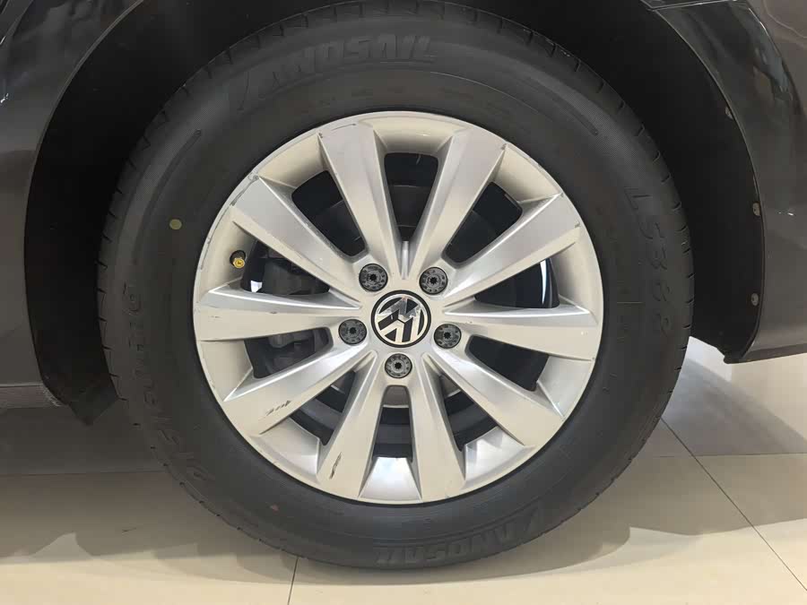 Volkswagen Passat 2013 صورة سيارة #8