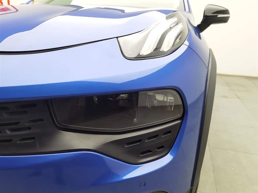 Lynk & Co 02 2019 car image #8