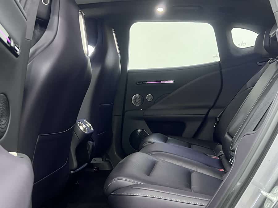 Avatr 07 2024 imagem de carro #8