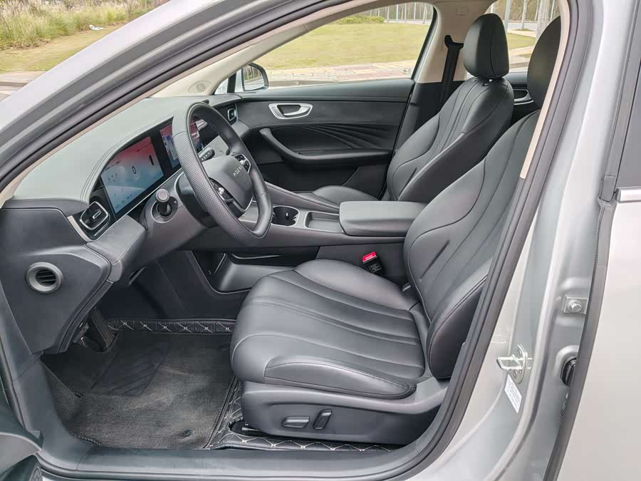 Roewe D7 2025 imagen de coche #8