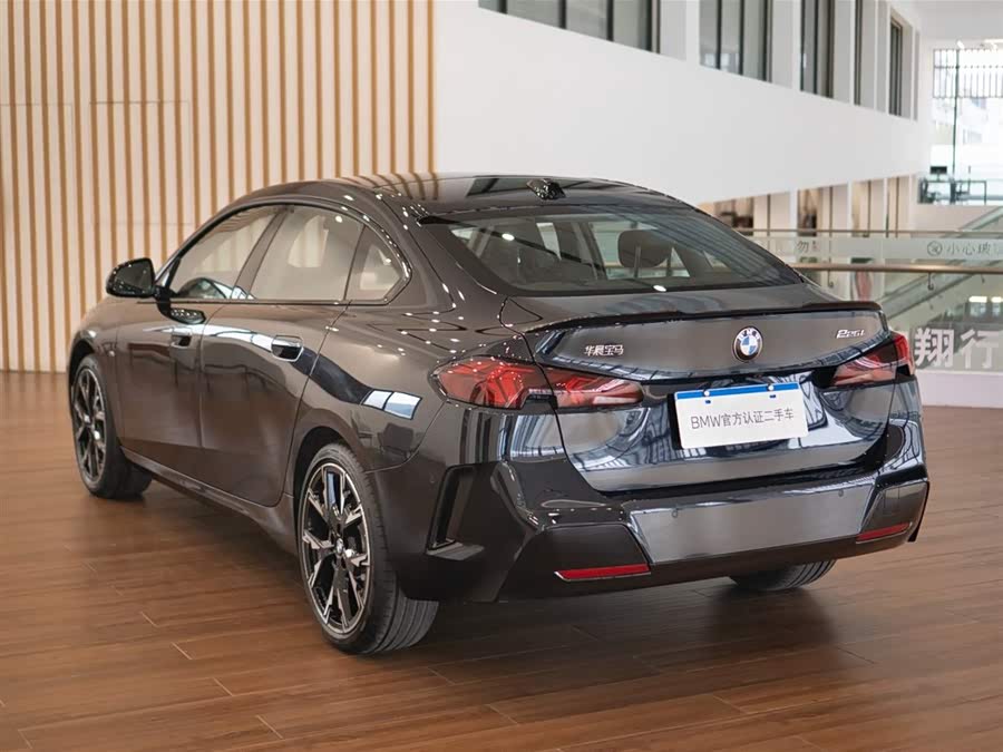 BMW 2 Series 2026 car image #8