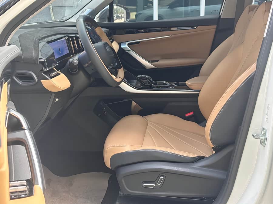 GEELY Boyue L 2023 car image #8