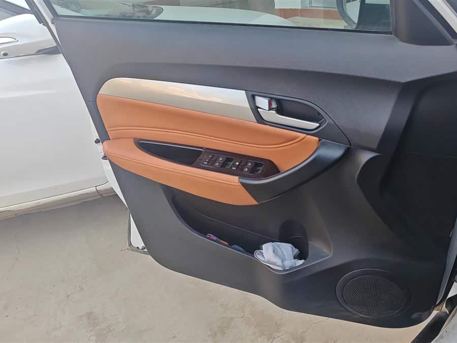 Kaiyi X3 2017 immagine di auto #8