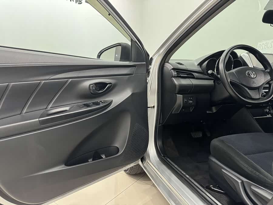 Toyota Yaris L Zhixiang 2018 immagine di auto #8