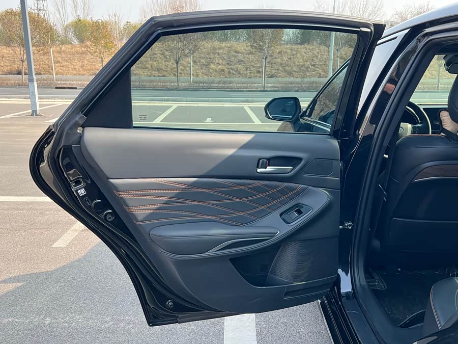 Toyota Avalon 2024 car image #8