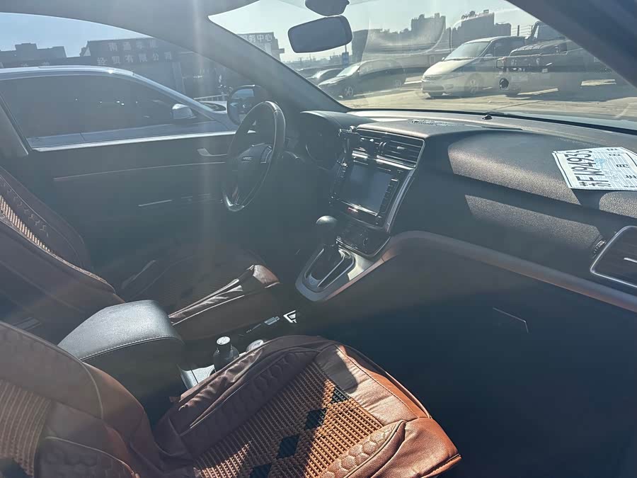 哈弗 哈弗H6 2015 汽车图片 #8