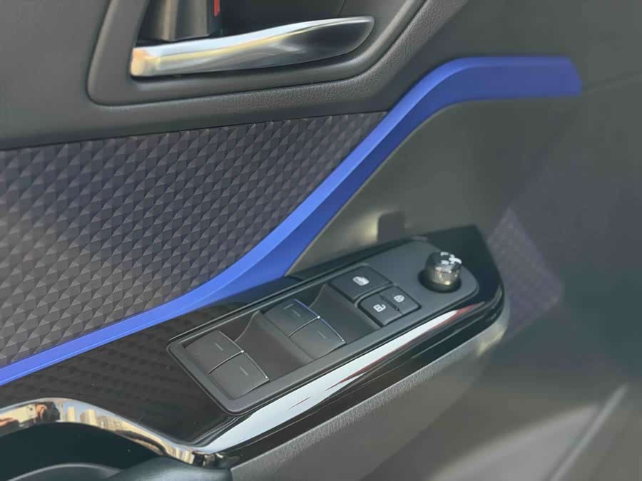 Toyota Izoa 2019 car image #8