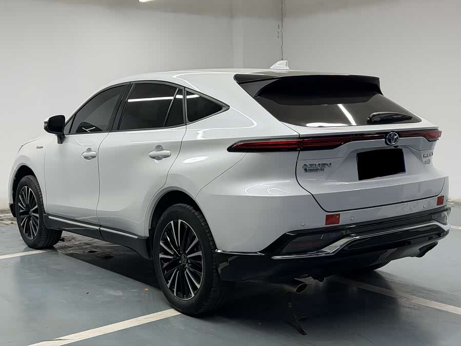 Toyota Venza 2023 car image #8