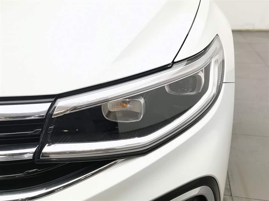 Volkswagen Bora 2023 car image #8
