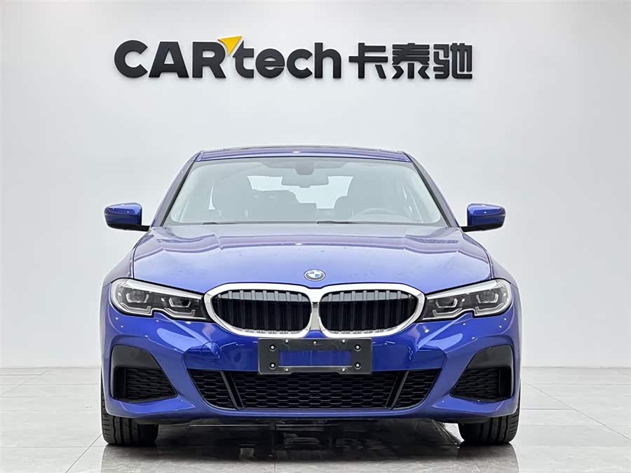 BMW 3 Series 2020 car image #8