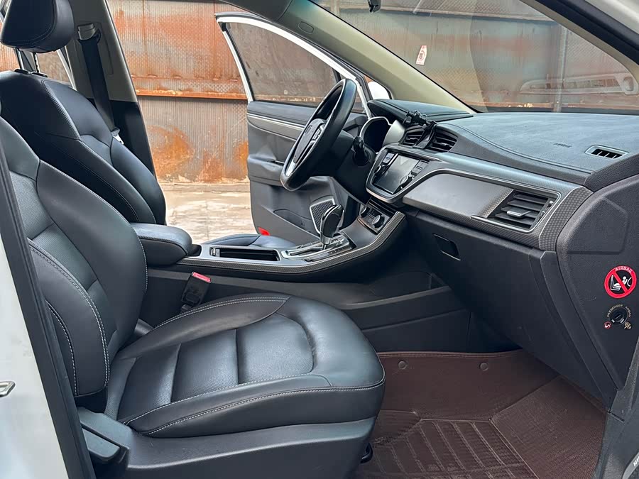 GEELY Emgrand GS 2017 #8 GEELY Emgrand GS 2017 car image #8