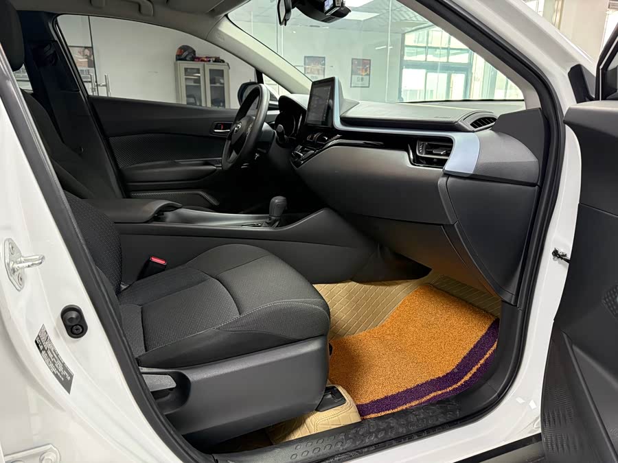 Toyota Izoa 2022 car image #8