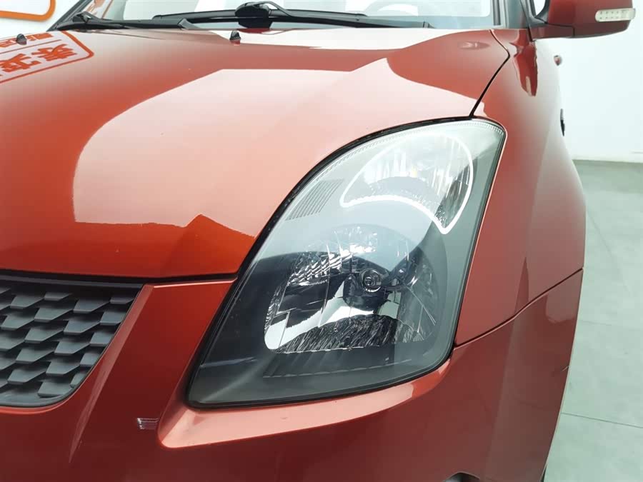 铃木 雨燕 2013 汽车图片 #8