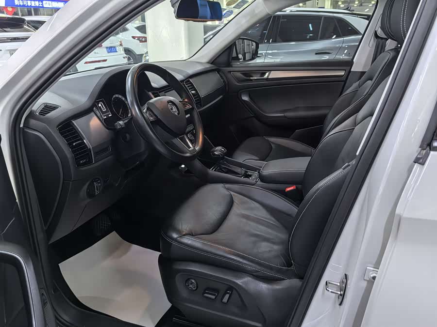 Skoda Kodiaq 2017 imagen de coche #8