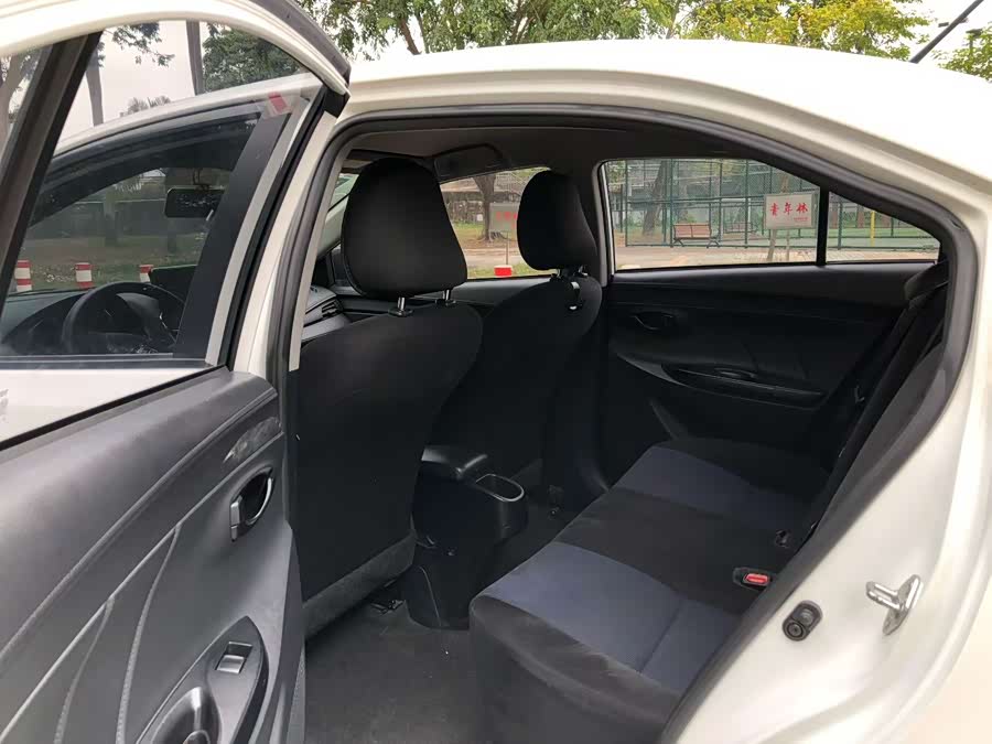 Toyota Yaris L Zhixiang 2020 immagine di auto #8