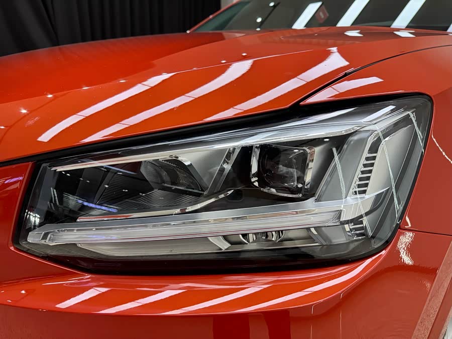 Audi Q2L 2020 صورة سيارة #8