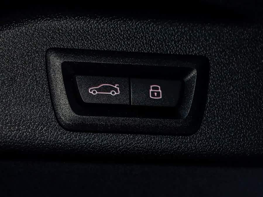 BMW X5 2026 immagine di auto #8