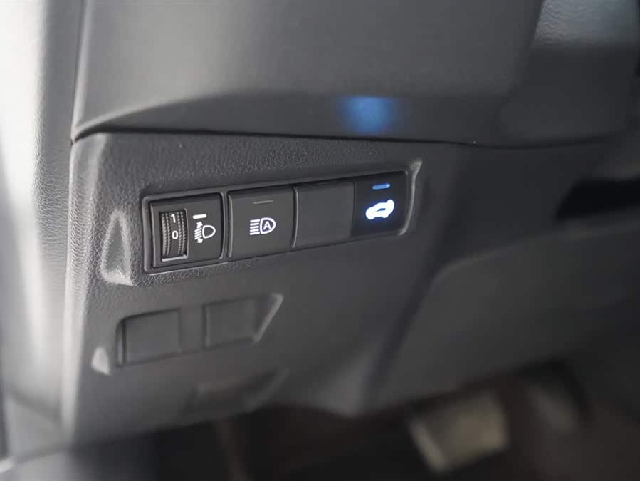 Toyota Corolla Cross 2025 car image #8