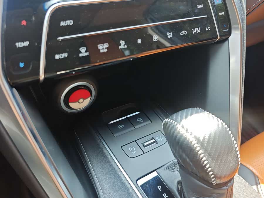 Toyota Harrier 2022 car image #8