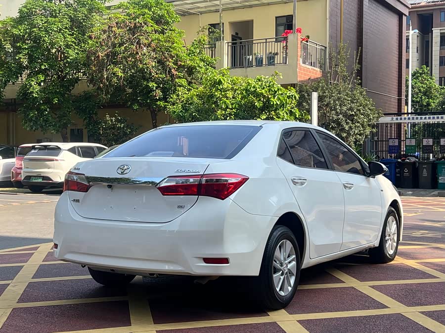 Toyota Corolla 2015 car image #8